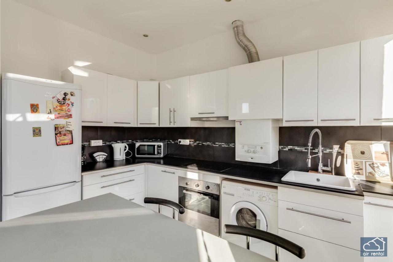 Beau T2 Renovated Coeur De Ville - Cours Juliencastellane - Air Rental Marselha Exterior foto